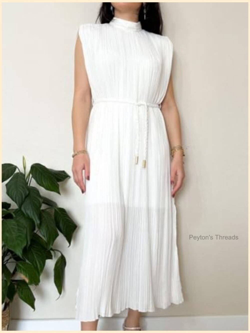 Sleeveless Pleated Maxi Dress with Tie-Waist - Picture 2 of 7
